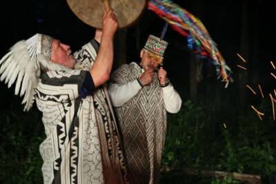 Фотография Зеленского попала на традиционный ритуал перуанских шаманов
