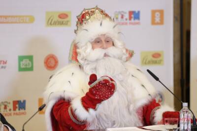 Дед Мороз из Великого Устюга поздравил россиян с Новым годом