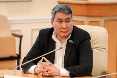 «Позор и трагедия»: Якутский депутат заявил о своей отставке