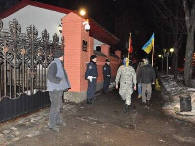 СНБО Украины обвинило в поджоге консульства РФ во Львове беглеца...