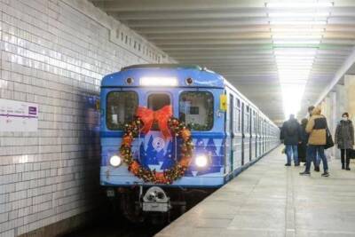 Московское метро и МЦК будут перевозить пассажиров всю новогоднюю ночь