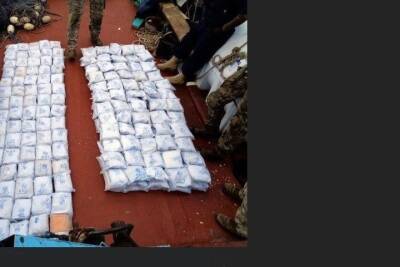 В Аравийском море задержали судно, на котором оказался рекордный груз наркотиков