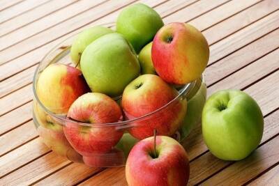 Более 18 тонн свежих яблок из Восточной Азии уничтожили в Красноярске