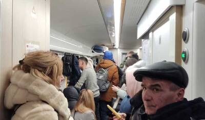 «Испортили Новый год»: В поезде Уфа–Кумертау продавали билеты в несуществующий вагон