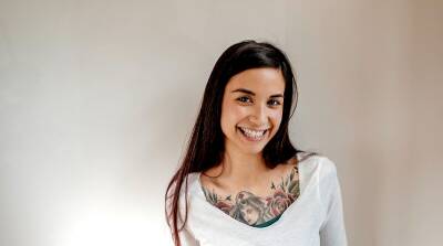 Морщины, герпес и татуировки: дерматолог отвечает на популярные вопросы