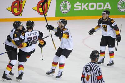 Молодежный чемпионат мира по хоккею отменили после заражения российского хоккеиста
