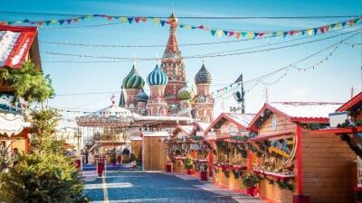 До оливье и фейерверков: какие русские новогодние традиции оказались забыты