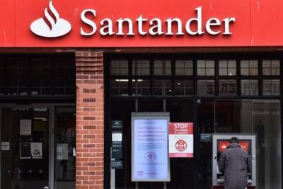 Анастасий Маркин - Испанский банк случайно перевел £130 млн своим клиентам на Рождество - rupor.info - Англия - Испания - Santander