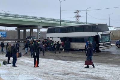 В Воронежской области из задымленного автобуса эвакуировали людей