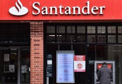 Банк по ошибке перевел £130 млн своим клиентам на Рождество - facenews.ua - Украина - Англия - Испания - Santander