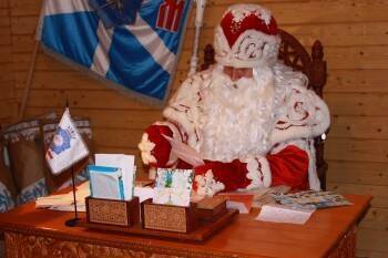 Суд отказался рассматривать иск к Деду Морозу