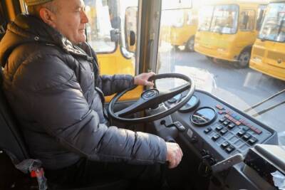 Автобусы Волжского в новогоднюю ночь доставят домой бесплатно