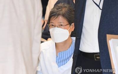 Экс-президент Южной Кореи вышла на свободу после почти пяти лет тюрьмы