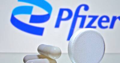 Великобритания разрешила использование таблеток Pfizer от COVID-19