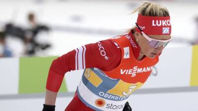 Российская лыжница Сорина завоевала бронзу в масс-старте на втором этапе «Тур де Ски»