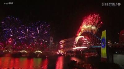 Симфония красок: в Австралии встретили Новый год шикарным фейерверком