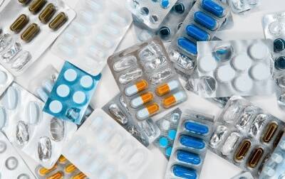 В Британии одобрили COVID-таблетки Pfizer