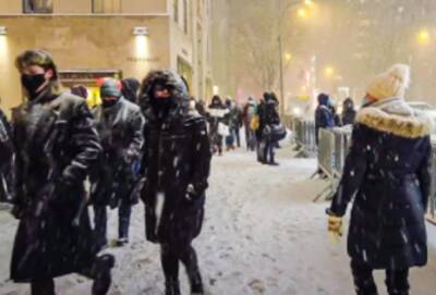 Морозы и дожди разорвут Украину напополам, погода резко ухудшится: к чему готовиться