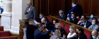 Депутат Рады Рабинович удивился реакции коллег на доклад Резникова о «российской агрессии»