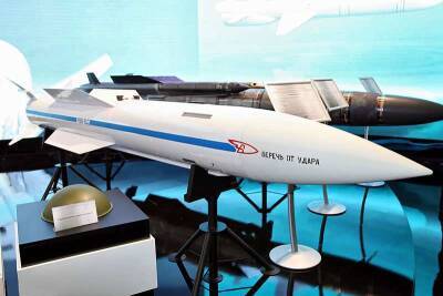 Хатылев: США спустя 35 лет так и не превзошли ракету Р-37