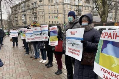 В Киеве призвали не отдавать Китаю "Мотор Сич" и признать Тайвань