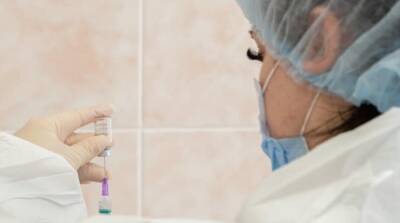 Вакцинацию от COVID завершили более 11,6 млн украинцев