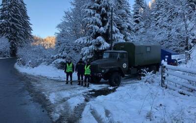 На карпатских перевалах развернули пункты обогрева