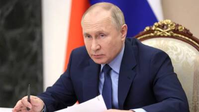 Путин обращается к участникам съезда «Единой России». Трансляция