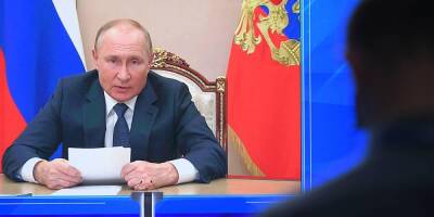 Путин: "Народная программа, с которой "Единая Россия" шла на выборы в 2021 году, уже реализуется"