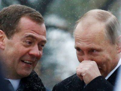 Медведева переизбрали предеседателем "Единой России" на 5 лет