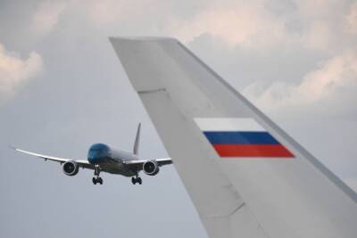 Прилетевших из ЮАР россиян отправили на карантин в подмосковный пансионат