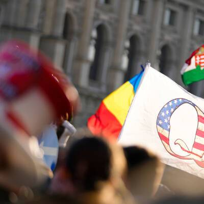 В столице Австрии люди вышли на демонстрацию против антикоронавирусных ограничений