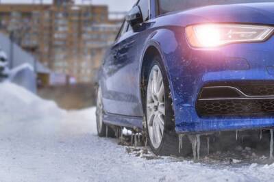 Водителям рассказали о правилах прогрева двигателя автомобиля зимой