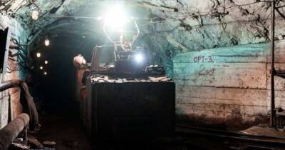 Горный удар произошел на шахте в Свердловской области