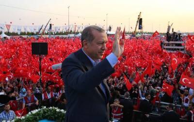 Власти Турции заявили о попытке теракта на митинге с участием Эрдогана