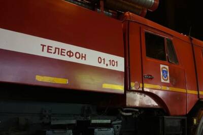 В Хабаровске во время пожара в бараке погибла женщина