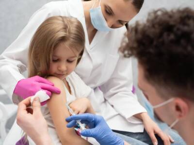 Австралия одобрила вакцину от COVID-19 для детей с пяти лет