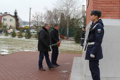 Дмитрий Миляев почтил память погибших защитников города в Тульской оборонительной операции