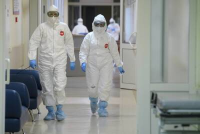 В России за сутки зафиксировано 32 602 случая заражения коронавирусом