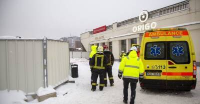 Пострадавшая во время обрушения потолка на Центральном вокзале: спаслась чудом, но сейчас чувствую себя плохо