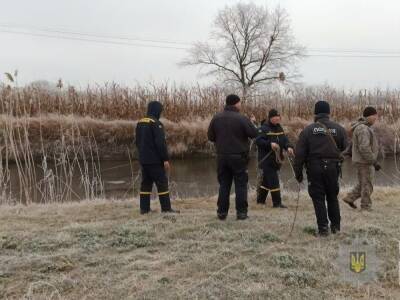 В Николаевской области волонтеры и полиция искали пропавшего ребенка. Его тело нашли в реке