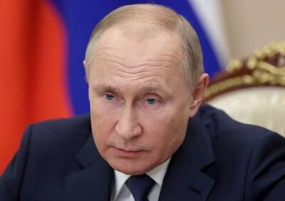 Путин: в России людей не принуждают вакцинироваться, а убеждают