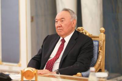 Назарбаев рассказал, как его отговаривали уходить с поста