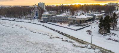 Блинчатый лед сковывает Онежское озеро в Карелии (ФОТО и ВИДЕО)