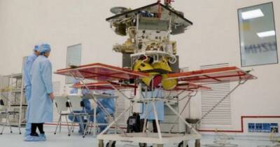 Украинский спутник "Січ-2-30" отправили в США для запуска в космос