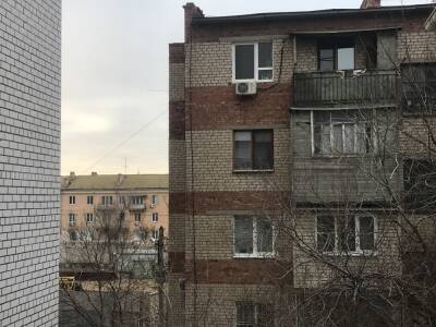 Россиян будут штрафовать за обшивку и остекление балконов