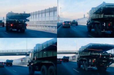 К границам Украины идет спецтехника для наведения переправ и прокладки дорог для военных колонн