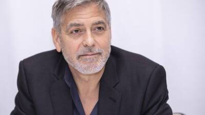 Джордж Клуни - Амаль Клуни - Джордж Клуни рассказал об отказе от дня съемок за $35 млн после беседы с женой - mir24.tv - США