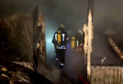 Мощный пожар разбушевался в Киеве, столб огня был виден издалека: "Люди потеряли все..."