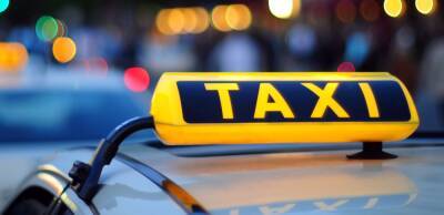 В Челябинске иностранец пытался угнать автомобиль такси, чтобы продать на родине
